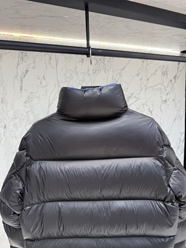 Moncler F055 Unisex Black Stand-Collar Puffer Down Jacket